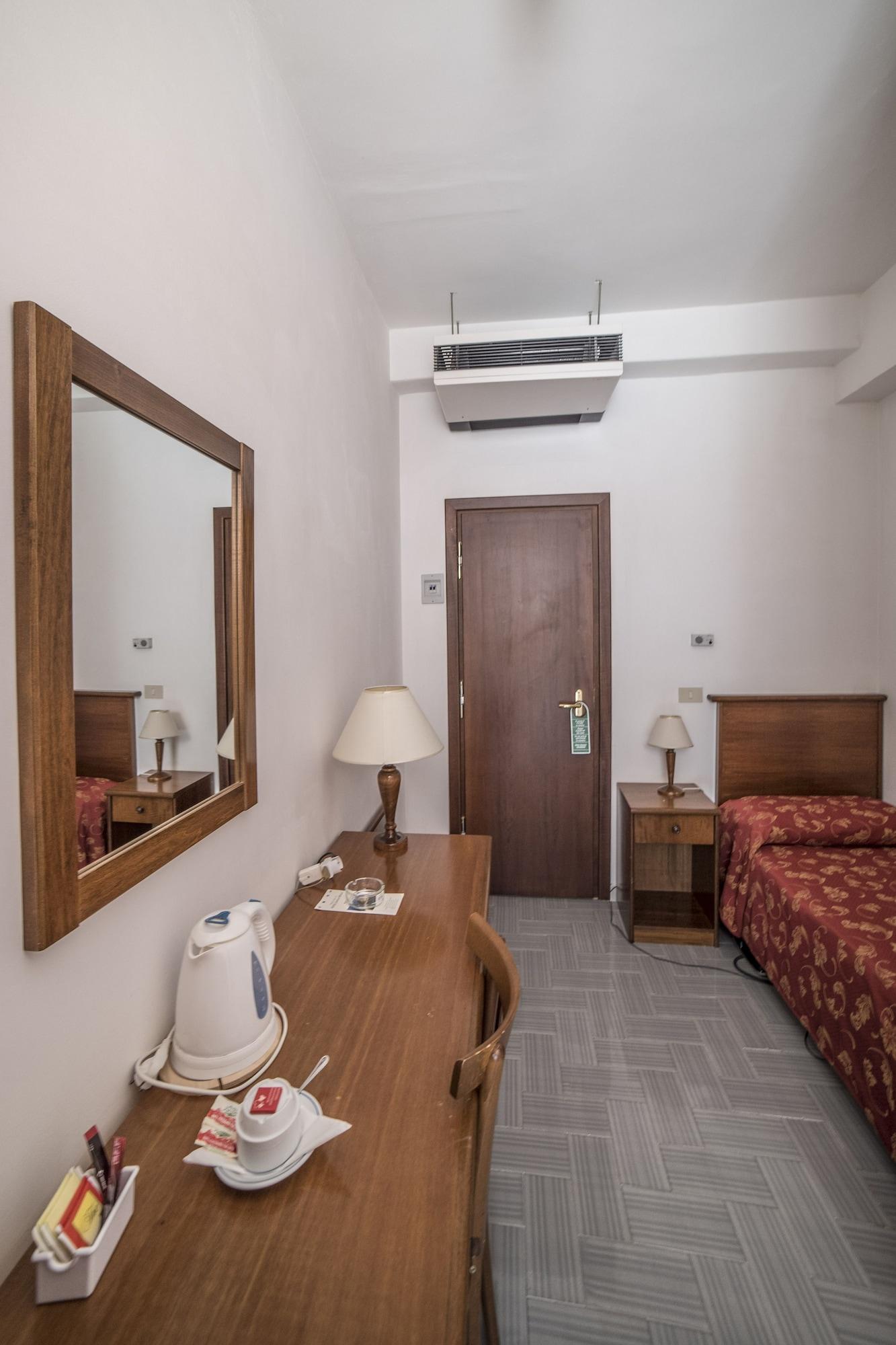Isola Bella Hotel